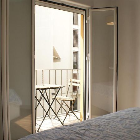 Apartamento Levies Sevilla Exteriör bild