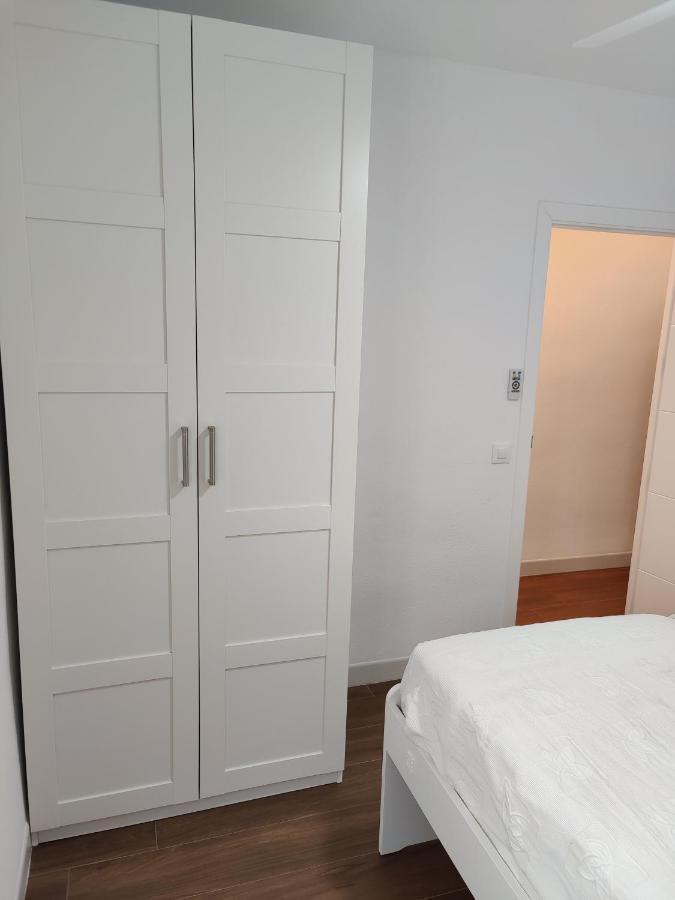 Apartamento Levies Sevilla Exteriör bild