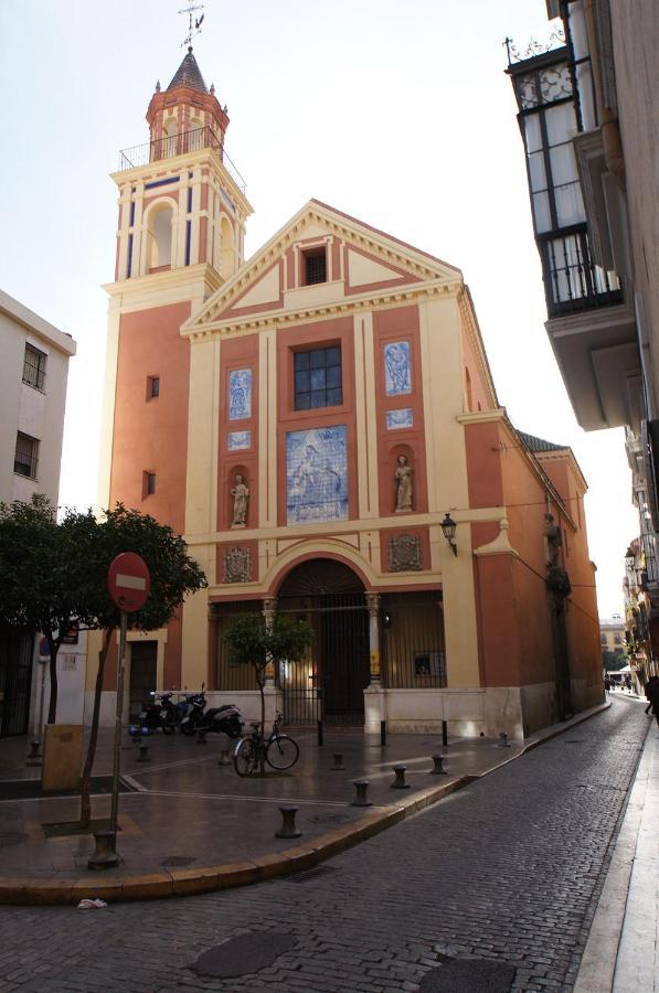 Apartamento Levies Sevilla Exteriör bild